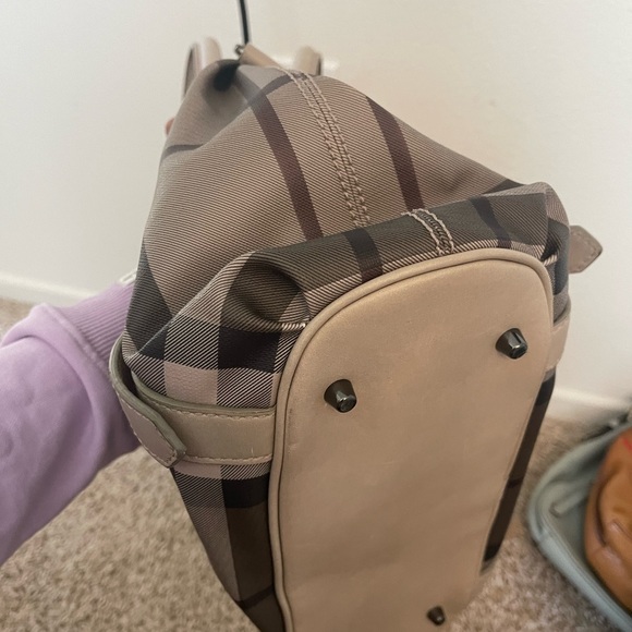 Burberry Gray Smoke Check canvas ☀️ - Picture 6 of 11